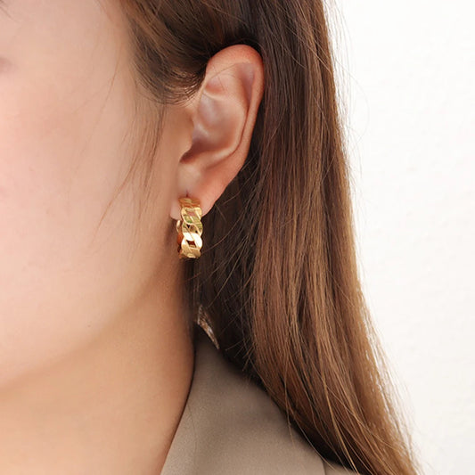 Isla Korean Hoop Earrings