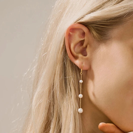 Isla Elegant Pearl Drop Earrings