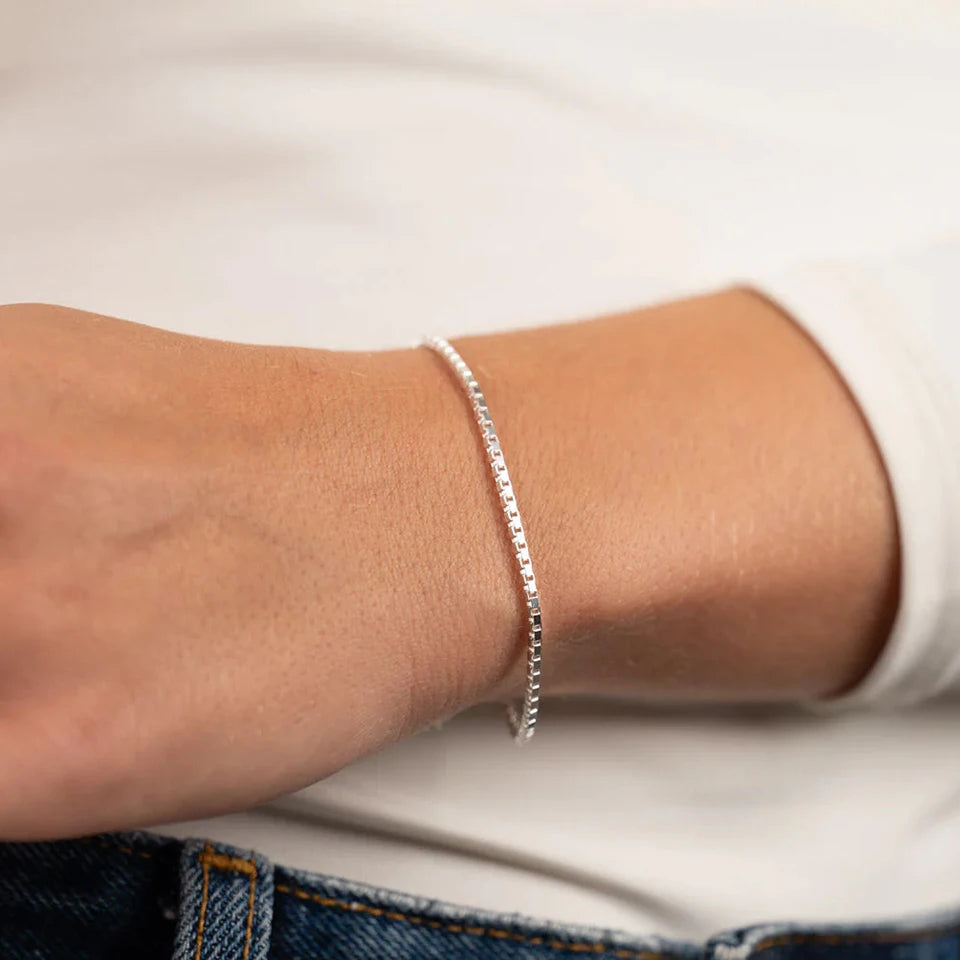 Chloe Box Chain Bracelet