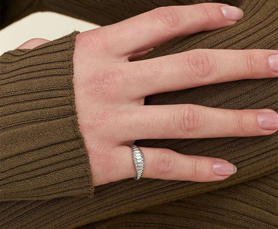 Lena Slim Promise Ring