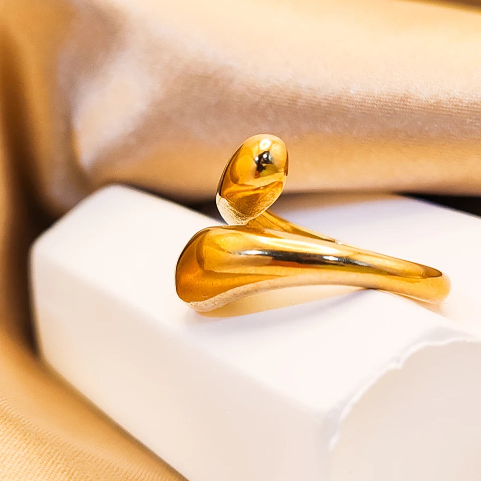 Kira Duo Feather Ring