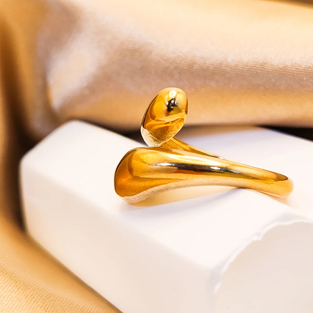 Kira Duo Feather Ring