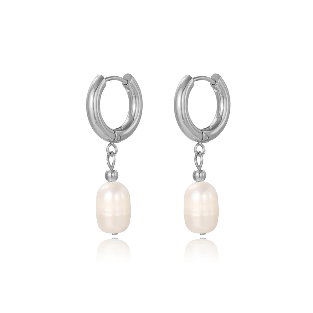 Selene Gold Pearl Earrings