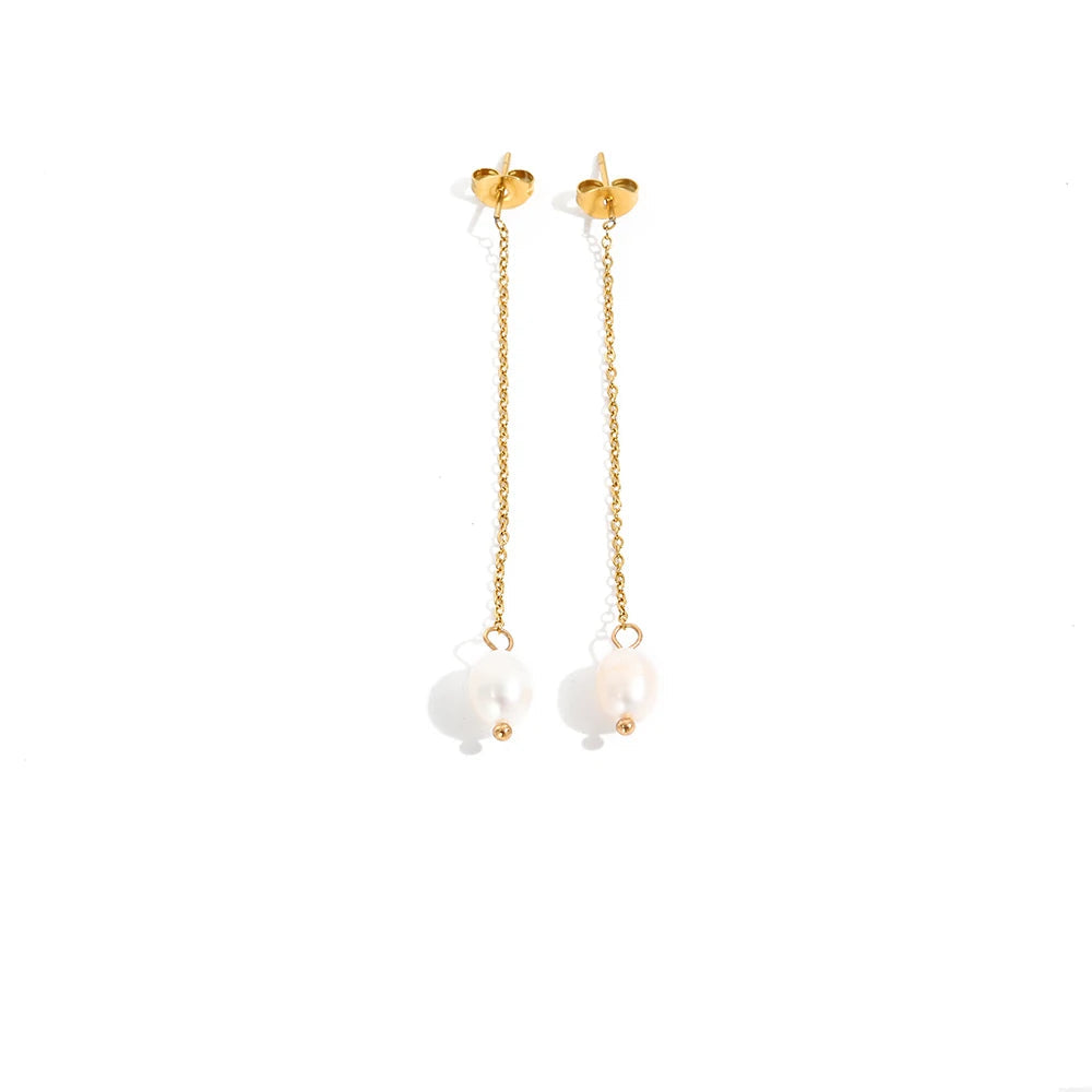 Elara Pearl Drop Earrings