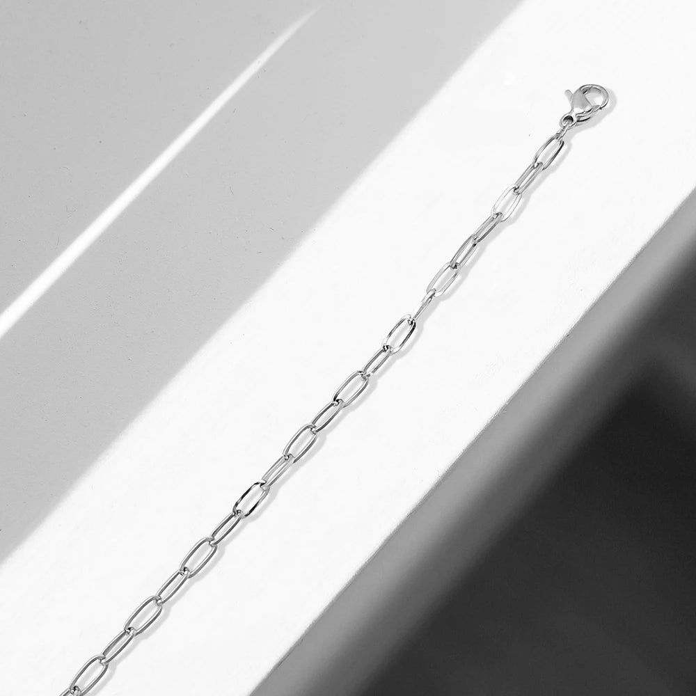 Nova Paperclip Chain Bracelet