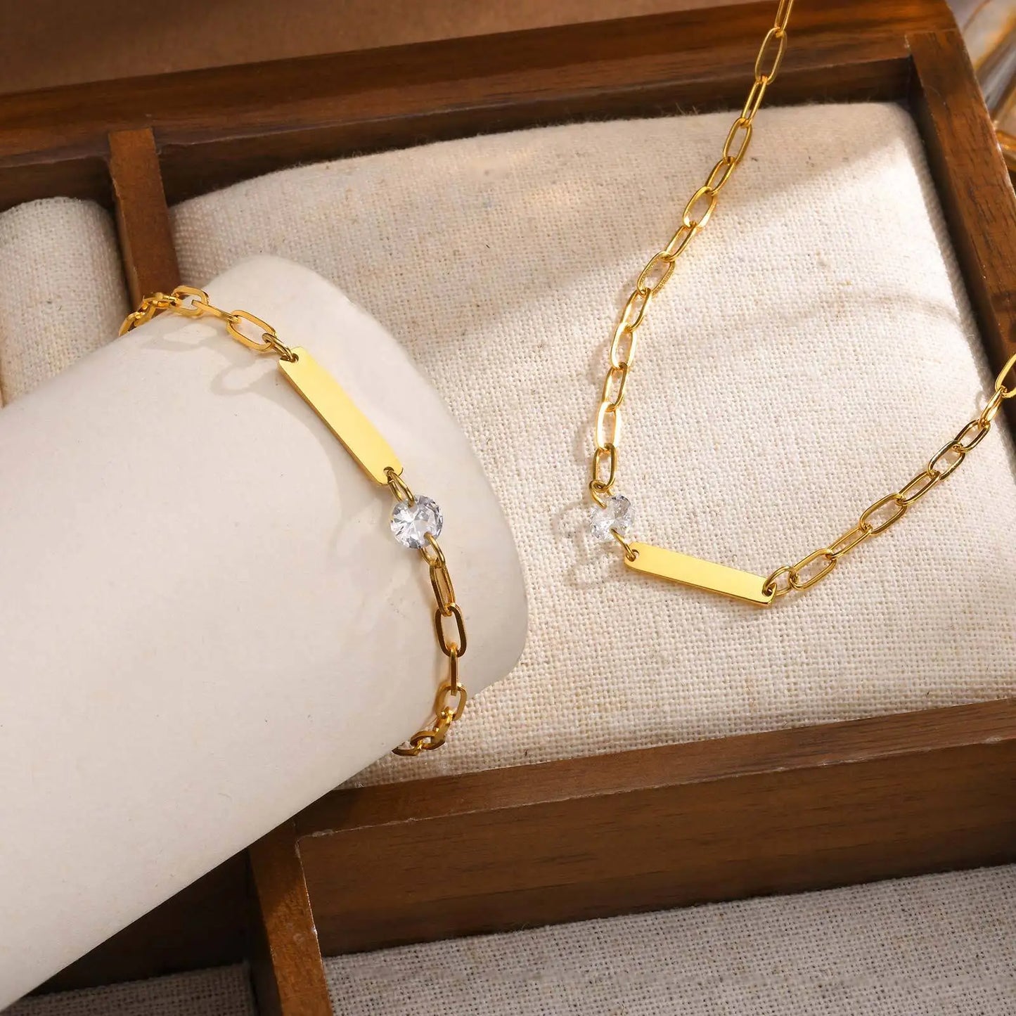 Juliette Link Necklace