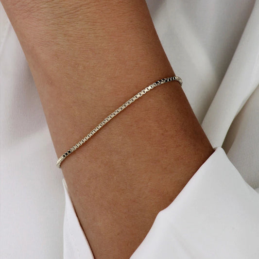 Chloe Box Chain Bracelet