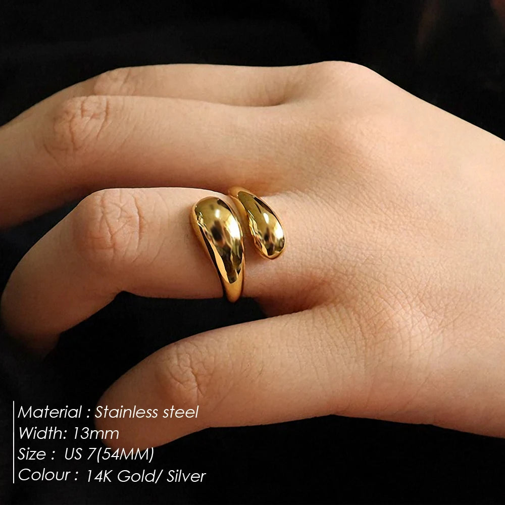 Glossy Feather Ring