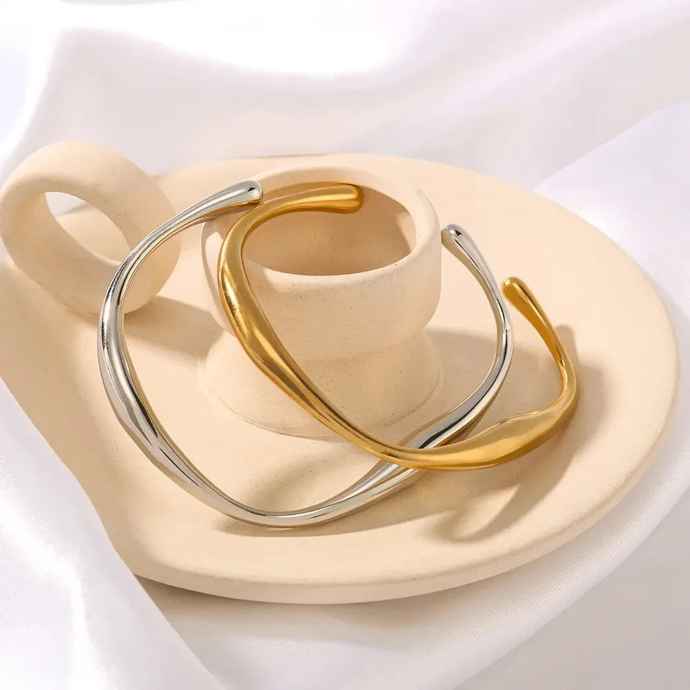 Victoria Irregular Bangle Bracelet